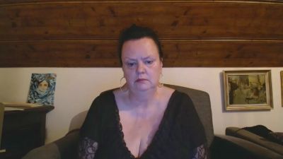 TiffanyMilf live cam on Cam4