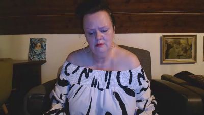 TiffanyMilf live cam on Cam4
