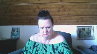 TiffanyMilf live cam on Cam4