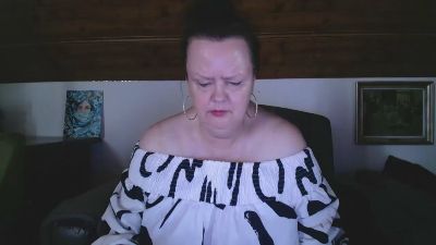 TiffanyMilf live cam on Cam4