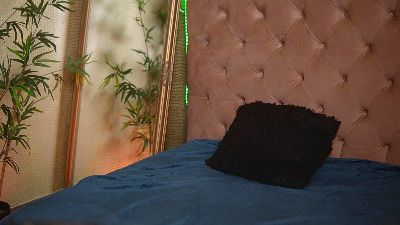 TiffanyTaboo live cam on Cam4