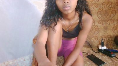 Tiffanye live cam on Cam4