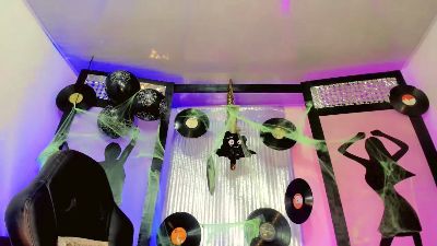Tiffanyvelanyer live cam on Cam4