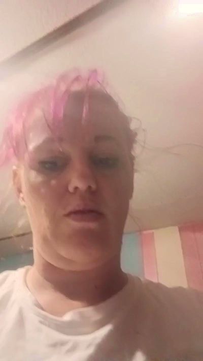 Tiffhoneybunny live cam on Cam4