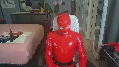 Tightlyrubberd live cam on Cam4