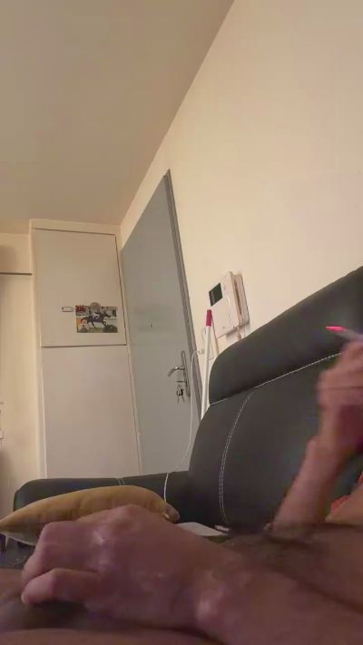 Tigressemasque1 live cam on Cam4