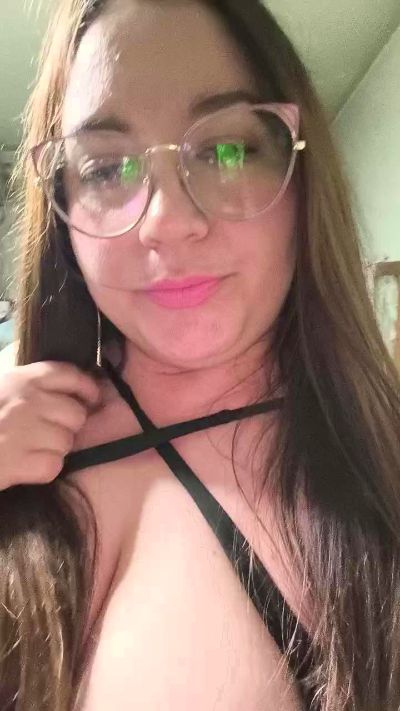 TikyTiky69 live cam on Cam4