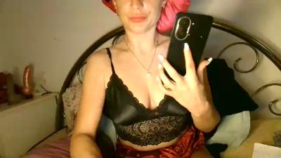 Tillybabe live cam on Cam4