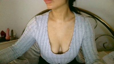Tillybabe live cam on Cam4