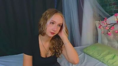TinaPage live cam on Cam4