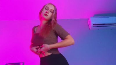TinaPage live cam on Cam4