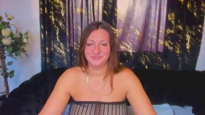 TinaSparkle3 live cam on Cam4