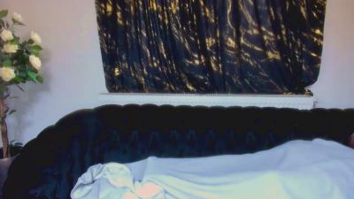 TinaSparkle3 live cam on Cam4