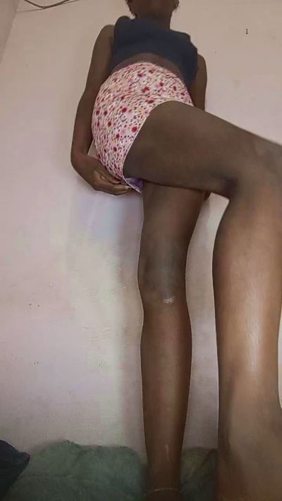 Tinaahh live cam on Cam4