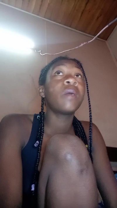 Tinaahh live cam on Cam4