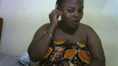 Tinah1994 live cam on Cam4