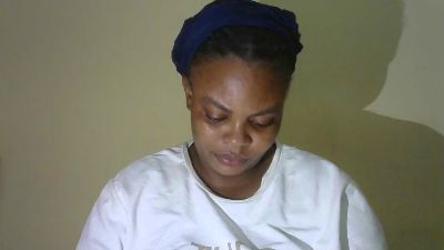 Tinah1994 live cam on Cam4