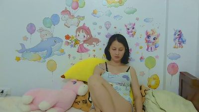 Tinaluna live cam on Cam4