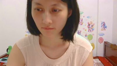Tinaluna live cam on Cam4