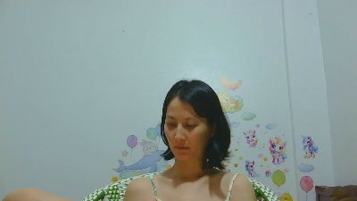 Tinaluna live cam on Cam4