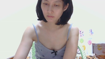 Tinaluna live cam on Cam4