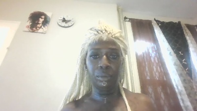 Tinasikes1976 live cam on Cam4