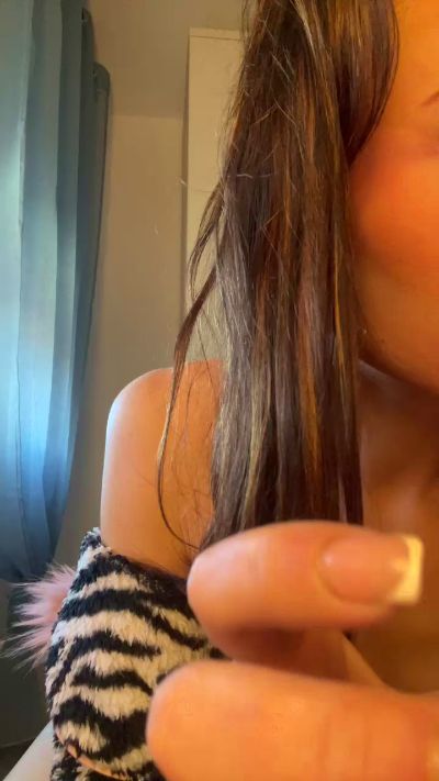 Tinatamiso Live Webcam on Cam4