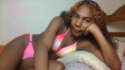 Tinny_Sexee live cam on Cam4