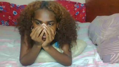 Tinny_Sexee live cam on Cam4