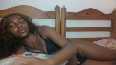 Tinny_Sexee live cam on Cam4