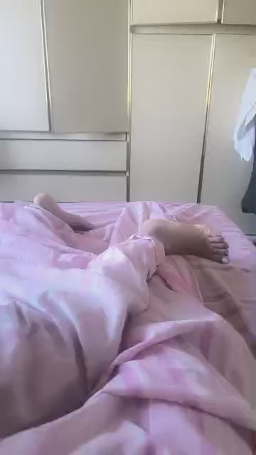 TinyJasmine live cam on Cam4
