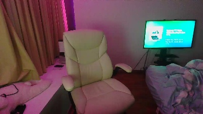 TinyLittleLisa live cam on Cam4