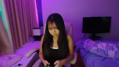 TinyLittleLisa live cam on Cam4