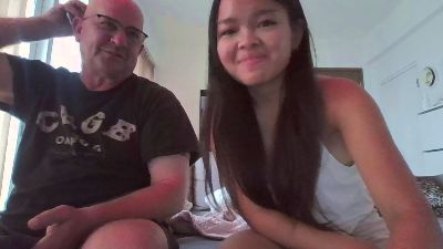 TinyLittleLisa live cam on Cam4