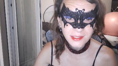 TinyWife live cam on Cam4