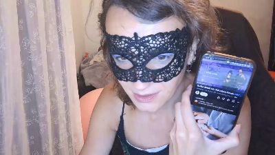 TinyWife live cam on Cam4