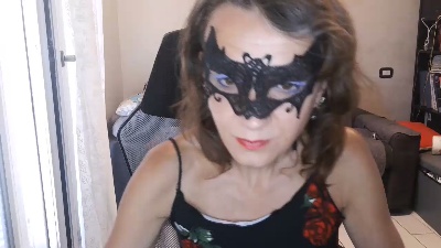 TinyWife live cam on Cam4