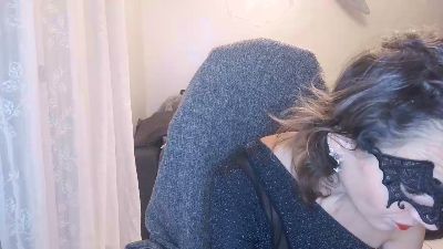 TinyWife live cam on Cam4