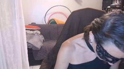 TinyWife live cam on Cam4