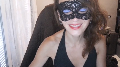 TinyWife live cam on Cam4