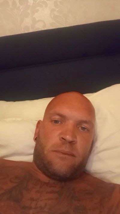 Tinytairap live cam on Cam4