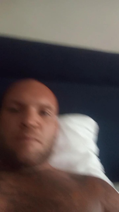Tinytairap live cam on Cam4