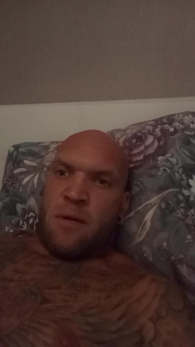 Tinytairap live cam on Cam4