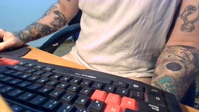 Tipodencognito live cam on Cam4