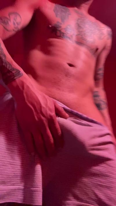 Tirri89 live cam on Cam4