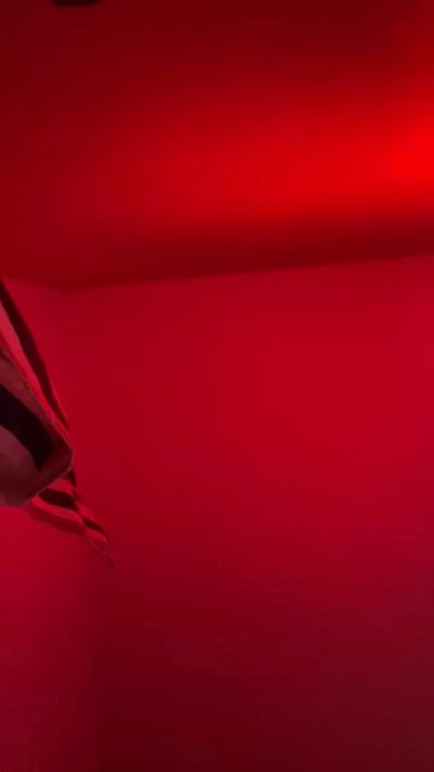 Tirri89 live cam on Cam4