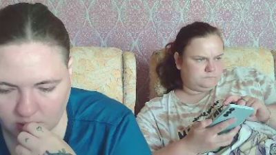 Tisha_Eva live cam on Cam4