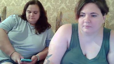 Tisha_Eva live cam on Cam4