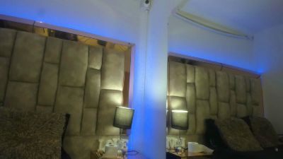 Titan_Moreno live cam on Cam4