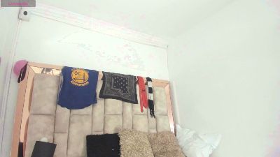Titan_Moreno live cam on Cam4